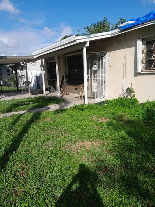 Recently Sold: $399,000 (3 beds, 2 baths, 1300 Square Feet)