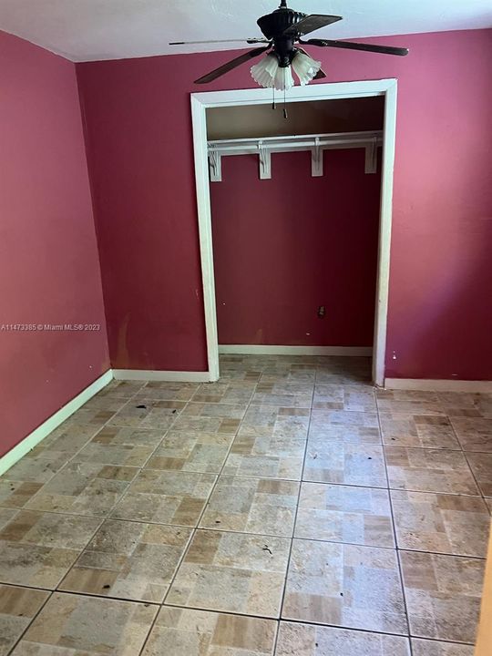 Recently Sold: $495,000 (3 beds, 2 baths, 1429 Square Feet)