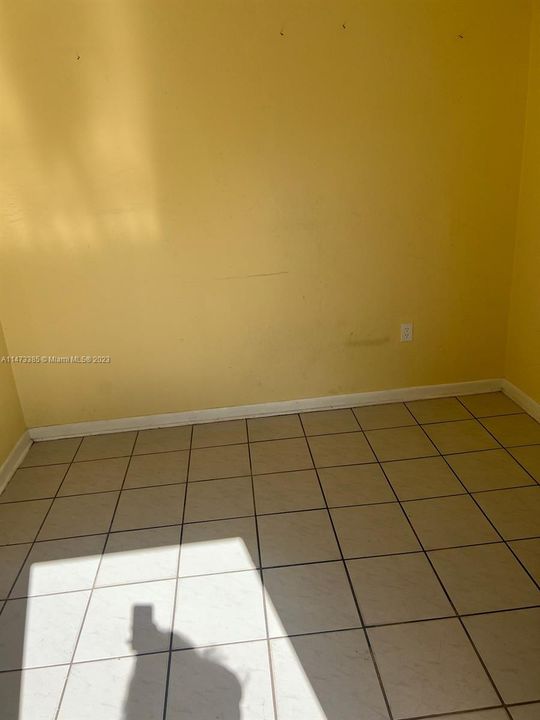 Recently Sold: $495,000 (3 beds, 2 baths, 1429 Square Feet)