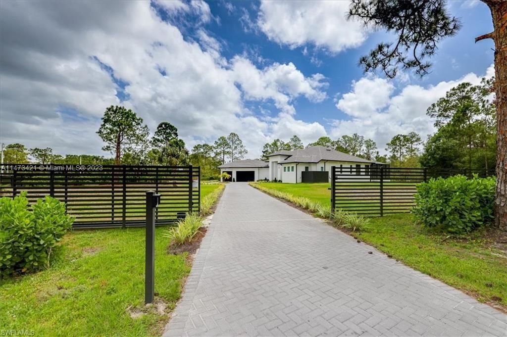 Vendido Recientemente: $2,375,000 (4 camas, 4 baños, 3494 Pies cuadrados)