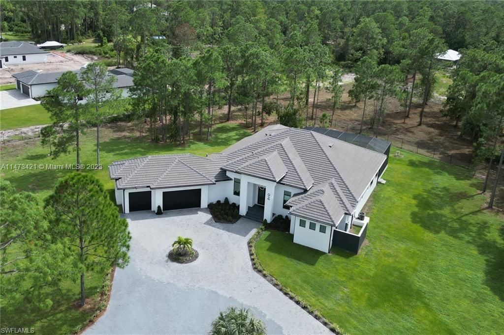 Vendido Recientemente: $2,375,000 (4 camas, 4 baños, 3494 Pies cuadrados)