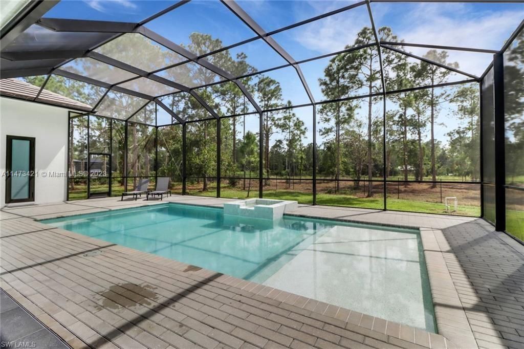 Vendido Recientemente: $2,375,000 (4 camas, 4 baños, 3494 Pies cuadrados)