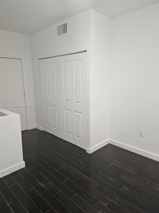 Недавно продано: $255,000 (1 спален, 1 ванн, 520 Квадратных фут)