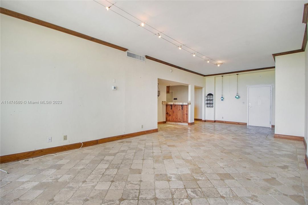 Recientemente alquilado: $3,000 (1 camas, 1 baños, 880 Pies cuadrados)