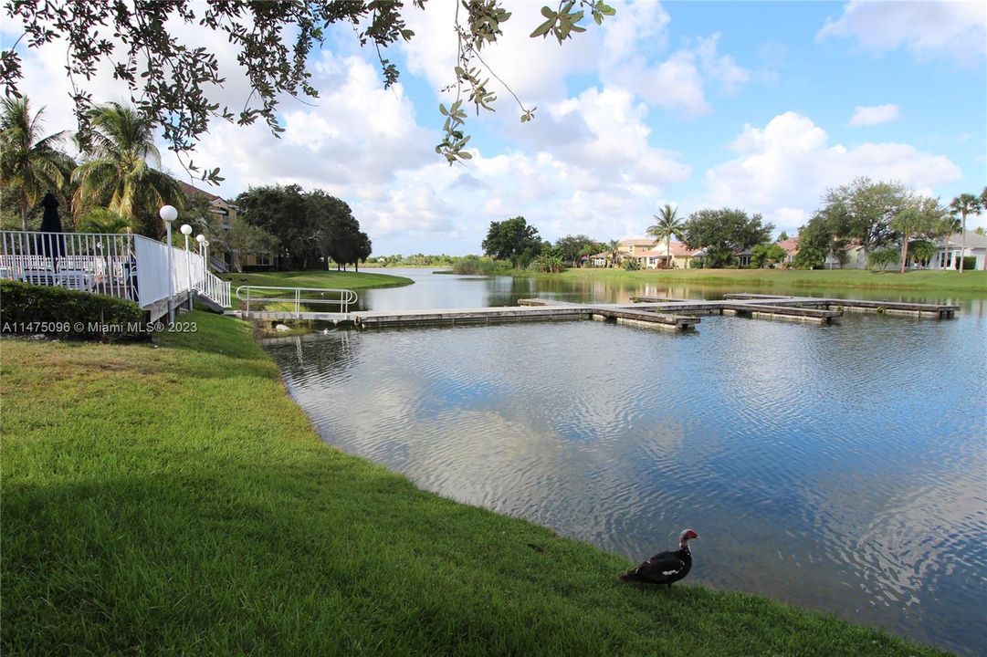 Recently Rented: $1,775 (1 beds, 1 baths, 834 Square Feet)