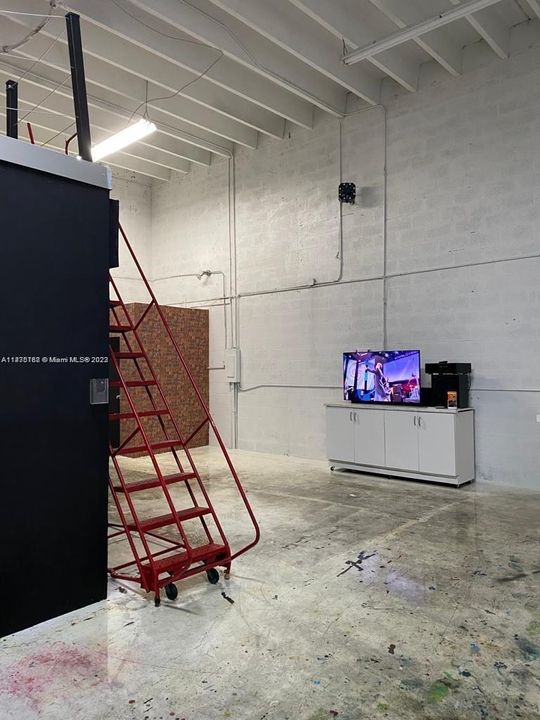 最近售出: $387,000 (0 贝兹, 0 浴室, 0 平方英尺)