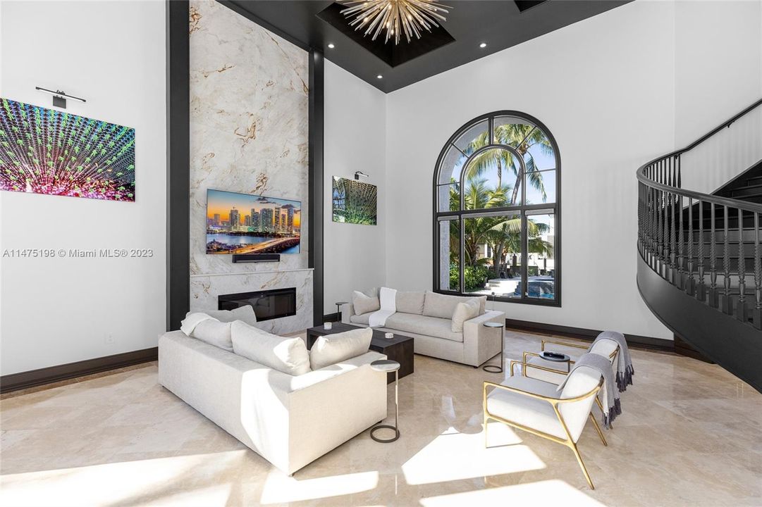 For Sale: $7,695,000 (5 beds, 4 baths, 5288 Square Feet)