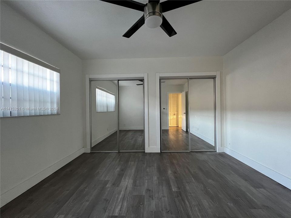 Active With Contract: $159,900 (1 beds, 1 baths, 0 Square Feet)