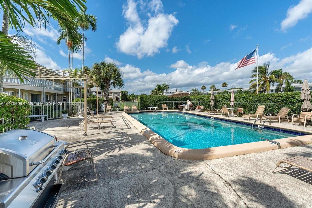 Vendido Recientemente: $119,900 (1 camas, 1 baños, 604 Pies cuadrados)