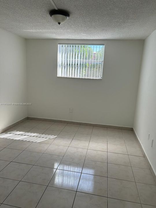 Recently Rented: $1,850 (1 beds, 1 baths, 600 Square Feet)