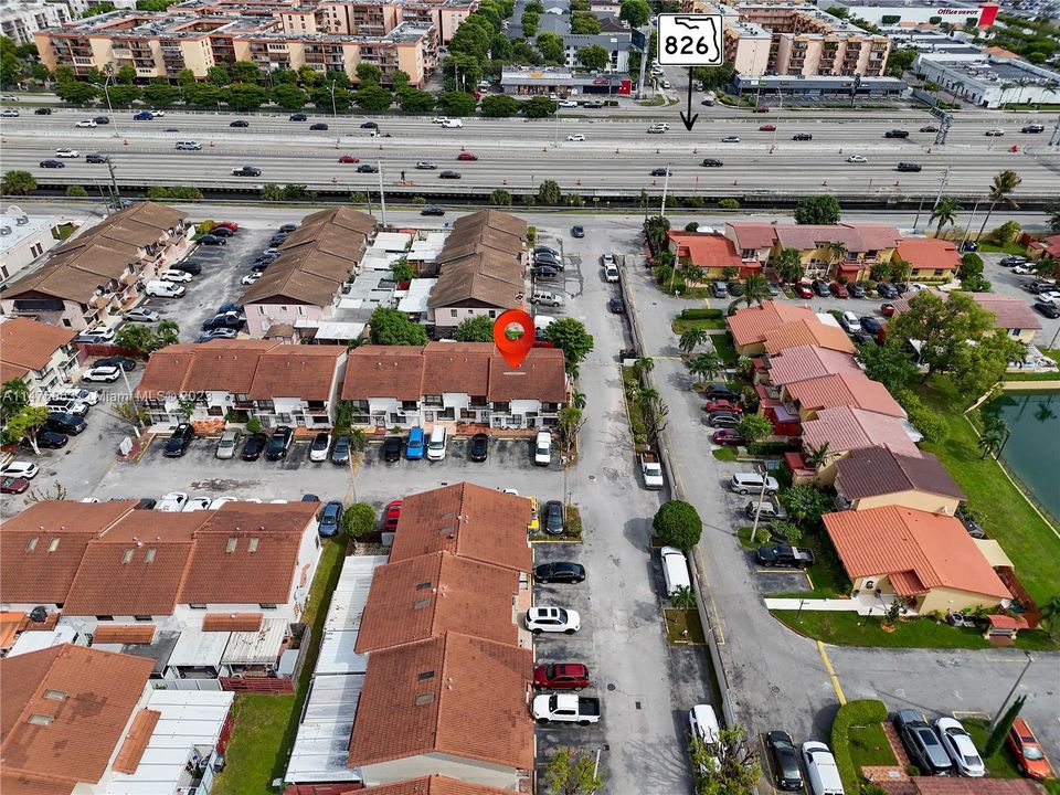 Recently Sold: $299,500 (2 beds, 1 baths, 1032 Square Feet)