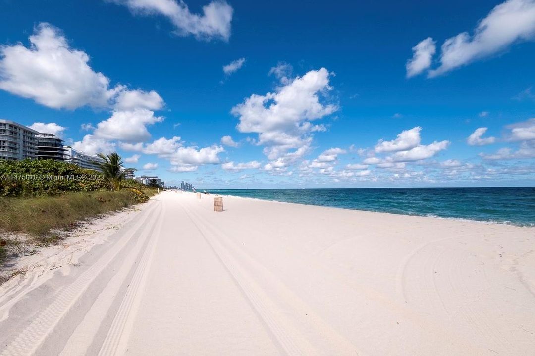 最近售出: $1,250,000 (2 贝兹, 2 浴室, 1500 平方英尺)