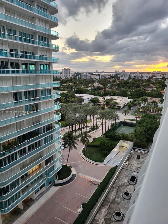 Recently Sold: $1,789,000 (2 beds, 3 baths, 2525 Square Feet)