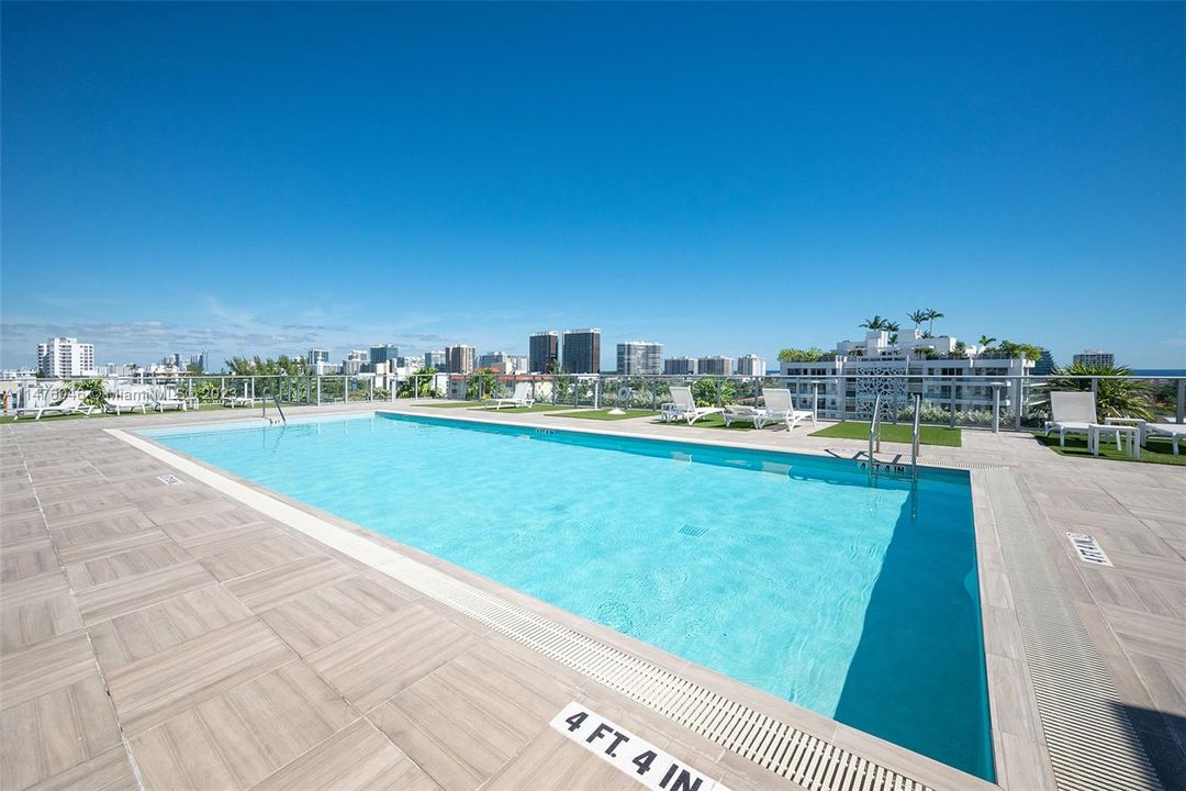 Vendido Recientemente: $685,000 (2 camas, 2 baños, 1278 Pies cuadrados)