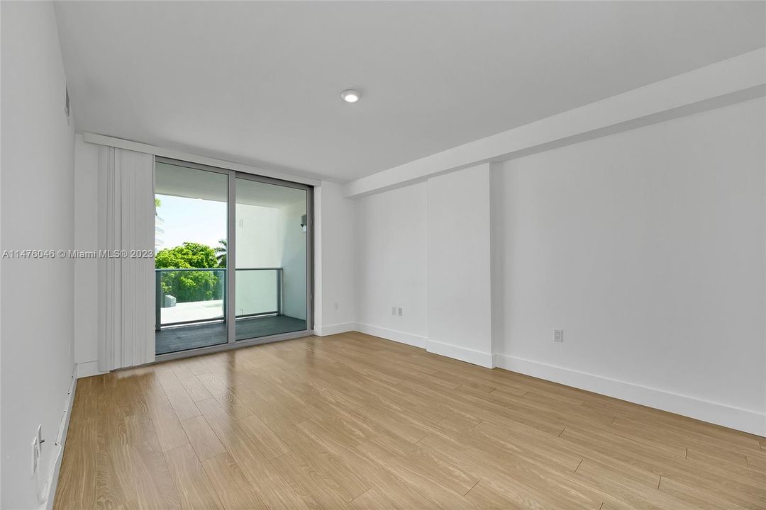 Vendido Recientemente: $685,000 (2 camas, 2 baños, 1278 Pies cuadrados)