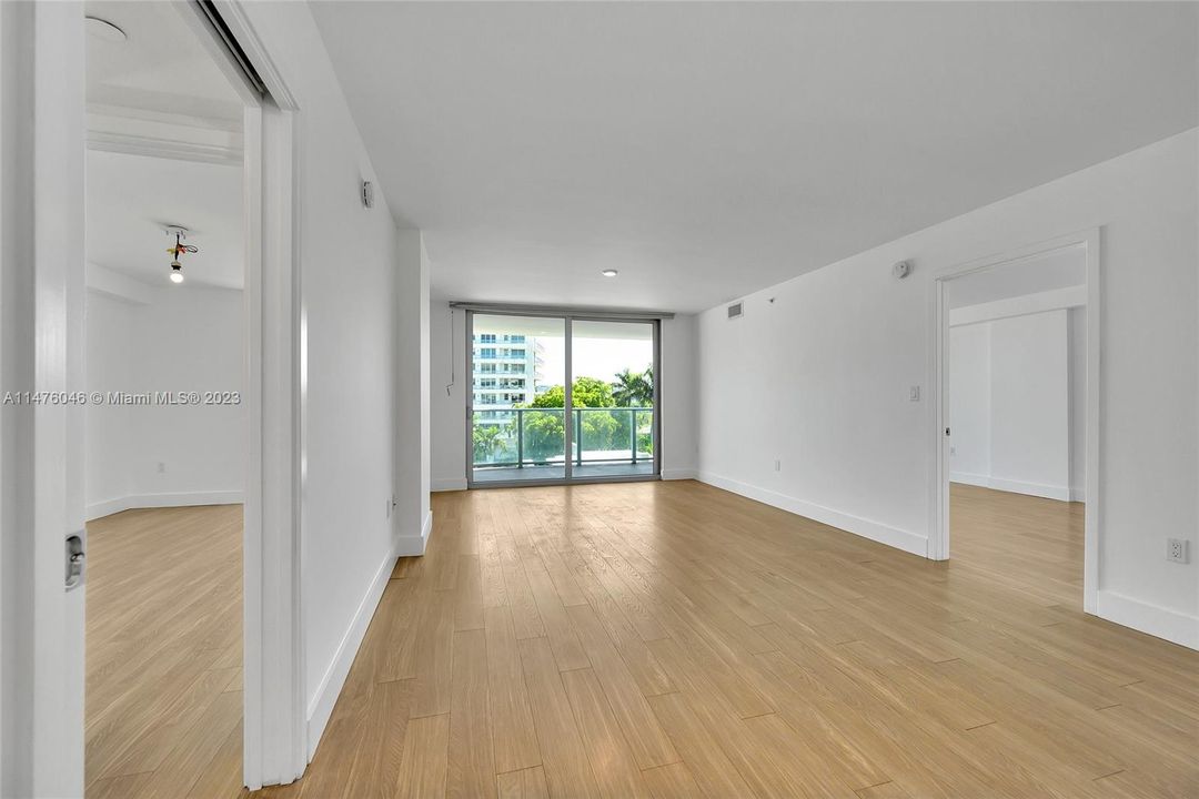 Vendido Recientemente: $685,000 (2 camas, 2 baños, 1278 Pies cuadrados)