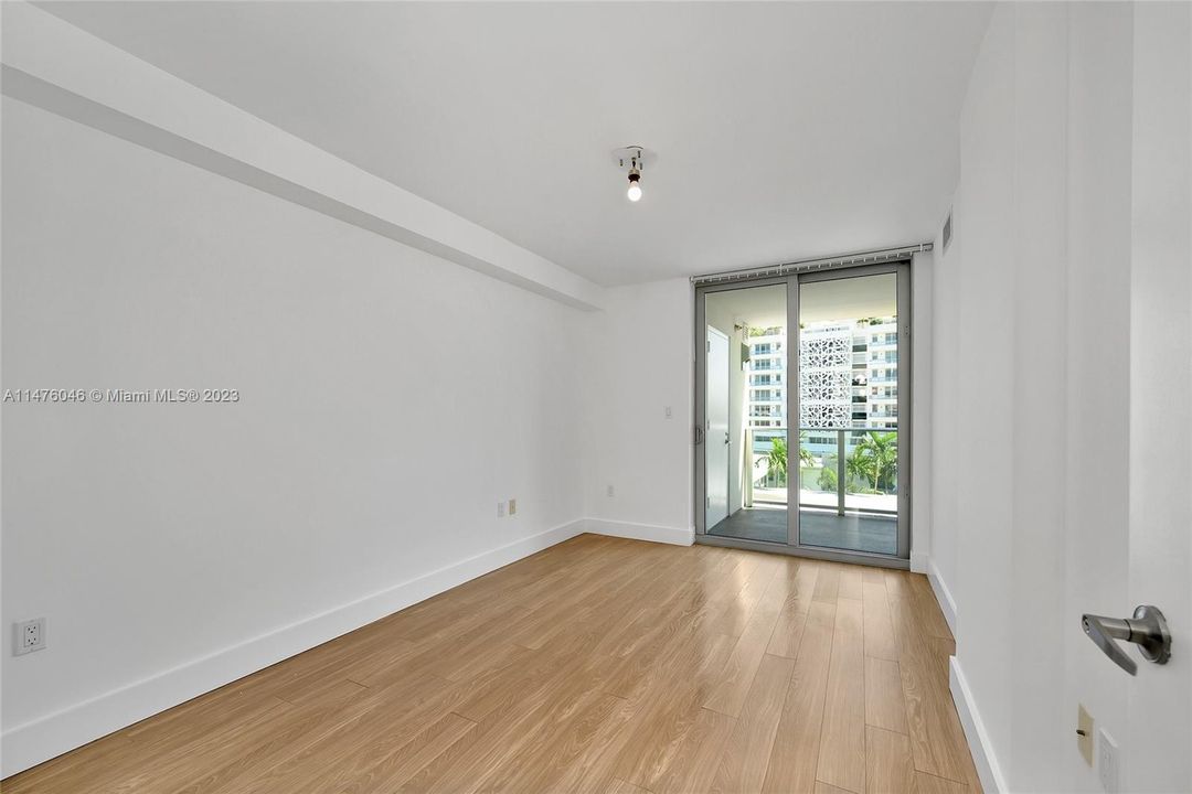 Vendido Recientemente: $685,000 (2 camas, 2 baños, 1278 Pies cuadrados)