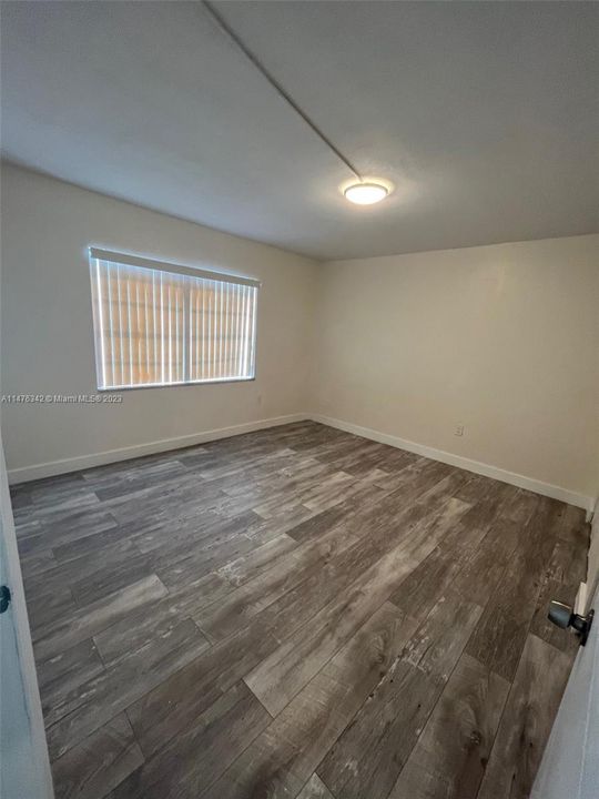 Recently Rented: $1,700 (1 beds, 1 baths, 598 Square Feet)