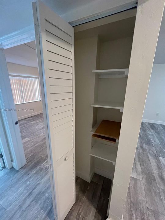 Recently Rented: $1,700 (1 beds, 1 baths, 598 Square Feet)