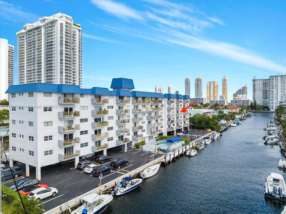 Vendido Recientemente: $216,500 (1 camas, 1 baños, 830 Pies cuadrados)