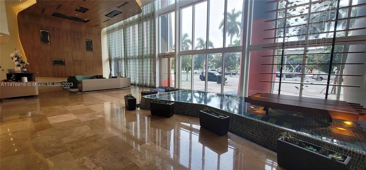 Recently Rented: $4,200 (2 beds, 2 baths, 1256 Square Feet)