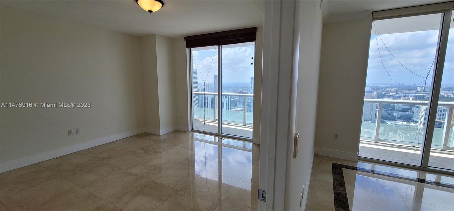 Recently Rented: $4,200 (2 beds, 2 baths, 1256 Square Feet)