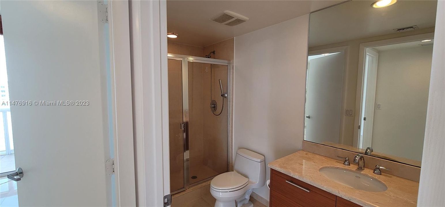 Recently Rented: $4,200 (2 beds, 2 baths, 1256 Square Feet)