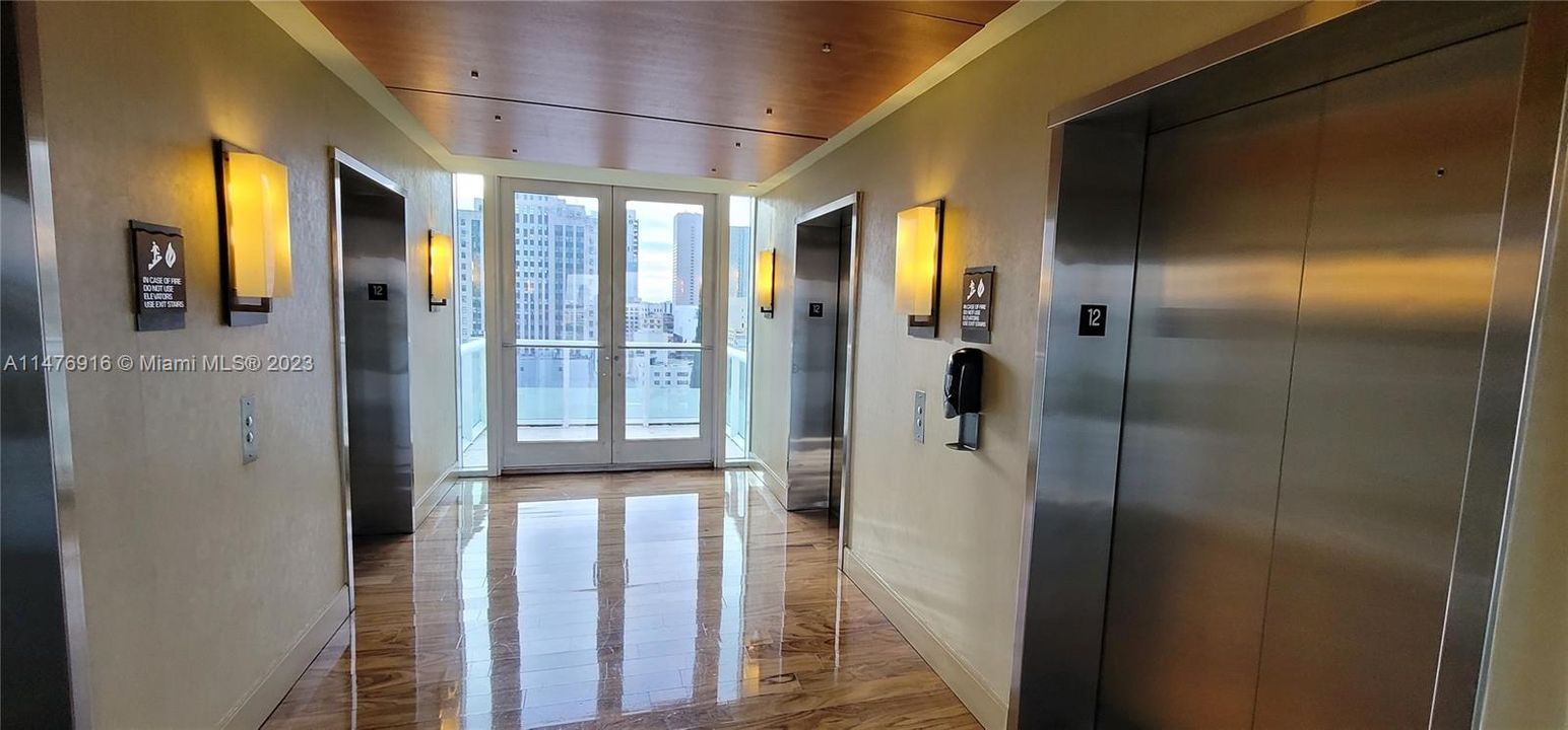 Recently Rented: $4,200 (2 beds, 2 baths, 1256 Square Feet)