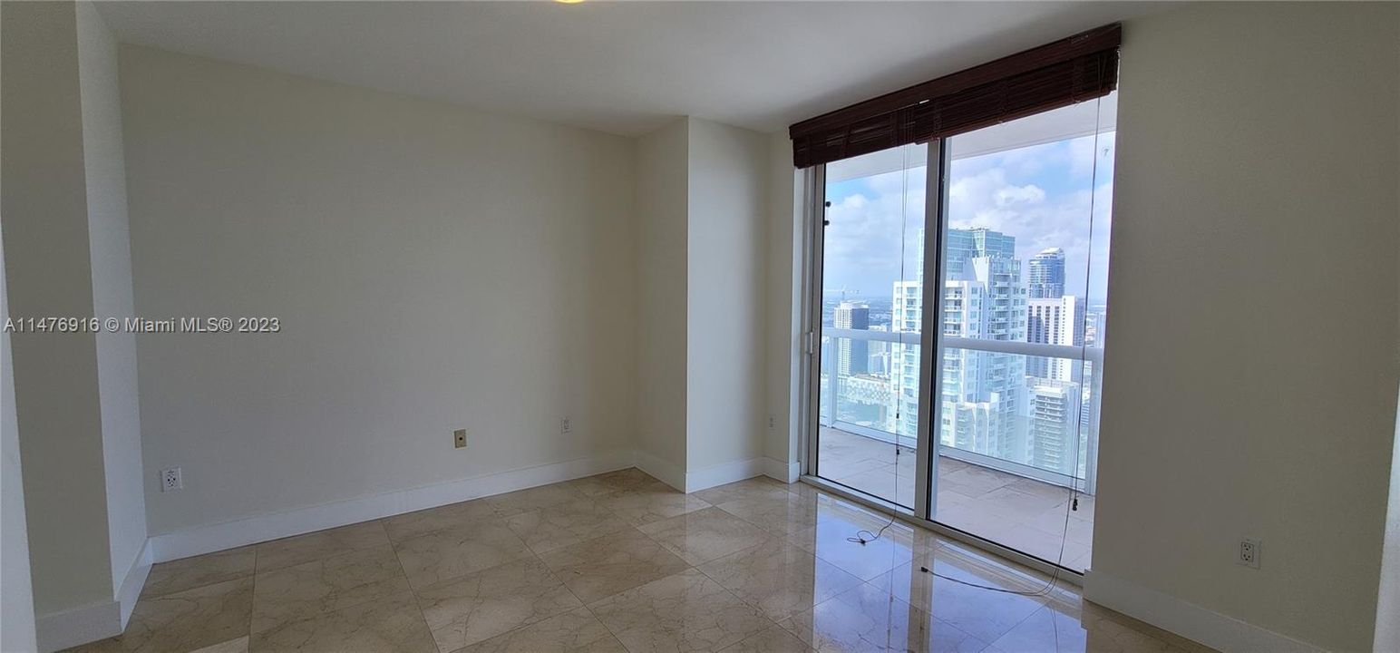 Recently Rented: $4,200 (2 beds, 2 baths, 1256 Square Feet)