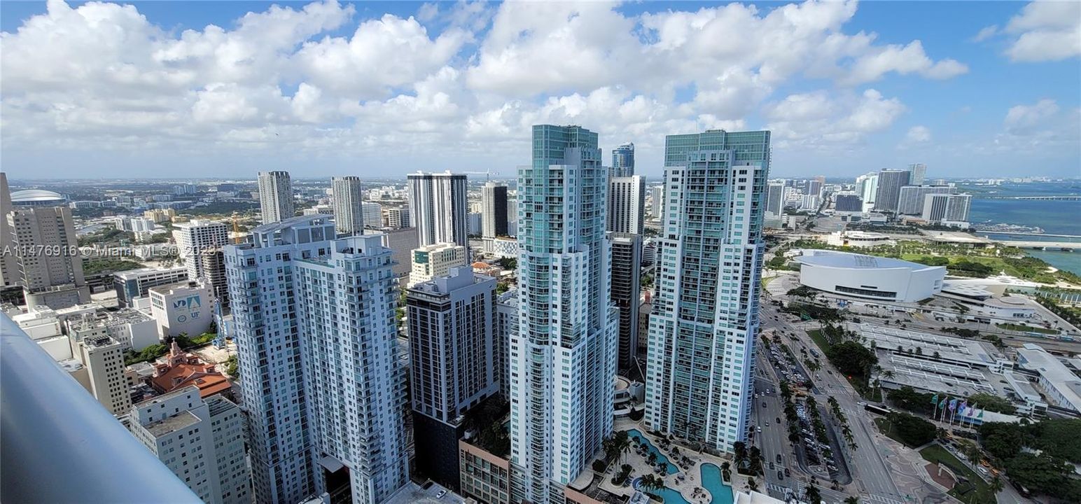 Recently Rented: $4,200 (2 beds, 2 baths, 1256 Square Feet)