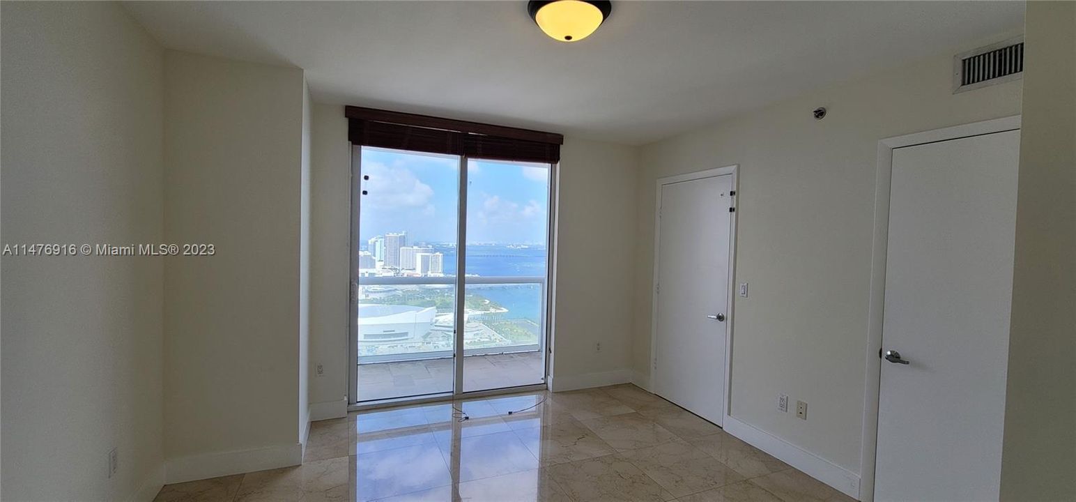 Recently Rented: $4,200 (2 beds, 2 baths, 1256 Square Feet)