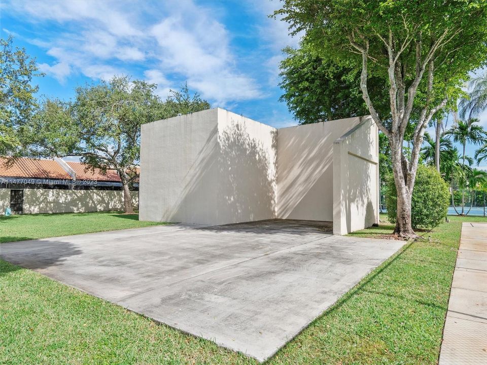 Недавно продано: $799,000 (2 спален, 2 ванн, 2122 Квадратных фут)