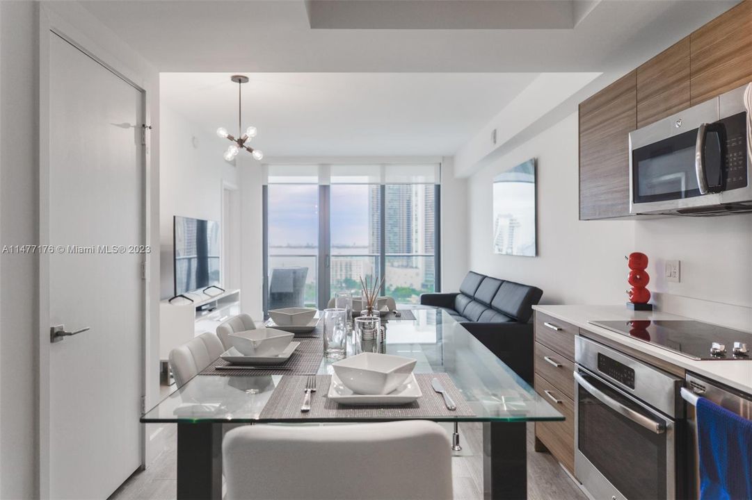 Recientemente alquilado: $3,999 (1 camas, 1 baños, 0 Pies cuadrados)