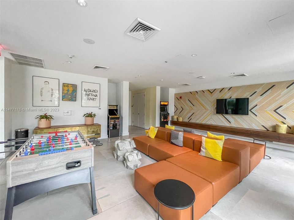 Recientemente alquilado: $3,999 (1 camas, 1 baños, 0 Pies cuadrados)