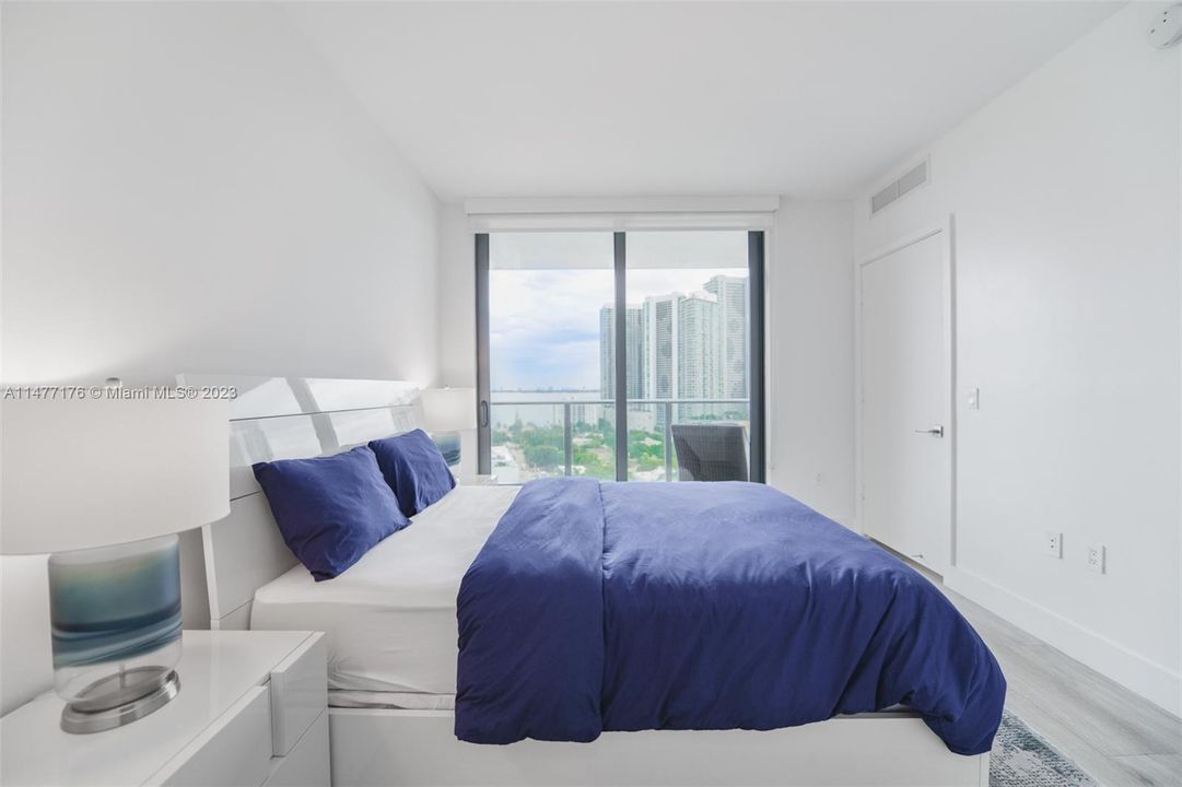 Recientemente alquilado: $3,999 (1 camas, 1 baños, 0 Pies cuadrados)