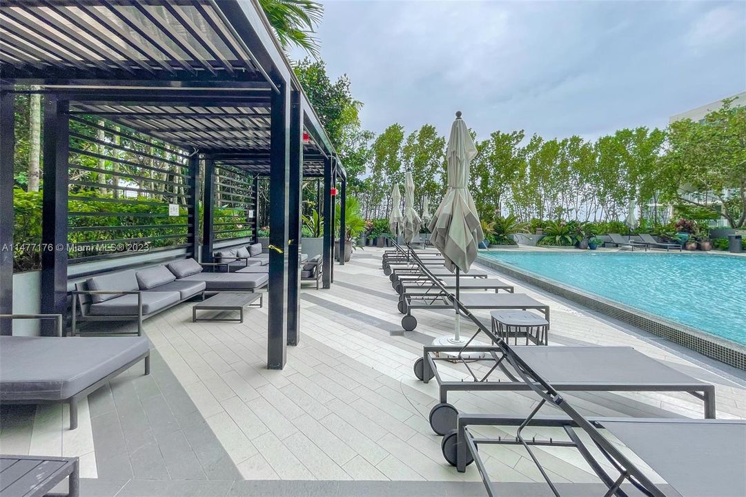 Recientemente alquilado: $3,999 (1 camas, 1 baños, 0 Pies cuadrados)