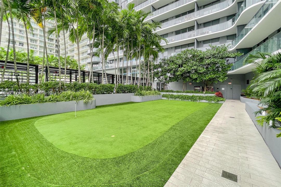 Recientemente alquilado: $3,999 (1 camas, 1 baños, 0 Pies cuadrados)