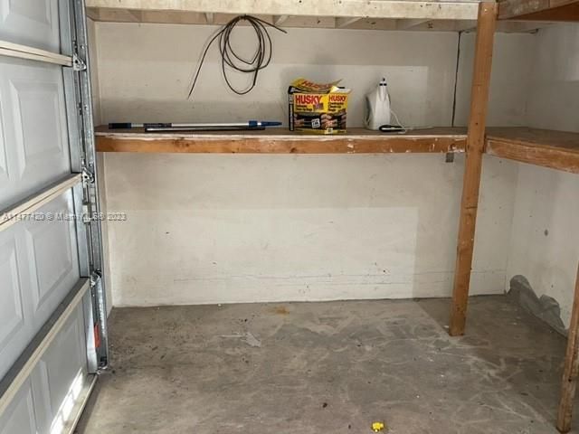 Recently Sold: $2,290,000 (6 beds, 6 baths, 4272 Square Feet)