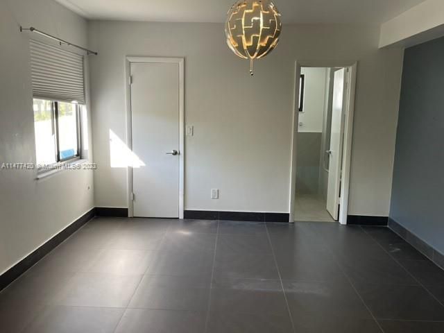 Recently Sold: $2,290,000 (6 beds, 6 baths, 4272 Square Feet)