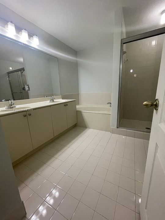 Недавно арендовано: $2,900 (3 спален, 2 ванн, 1327 Квадратных фут)