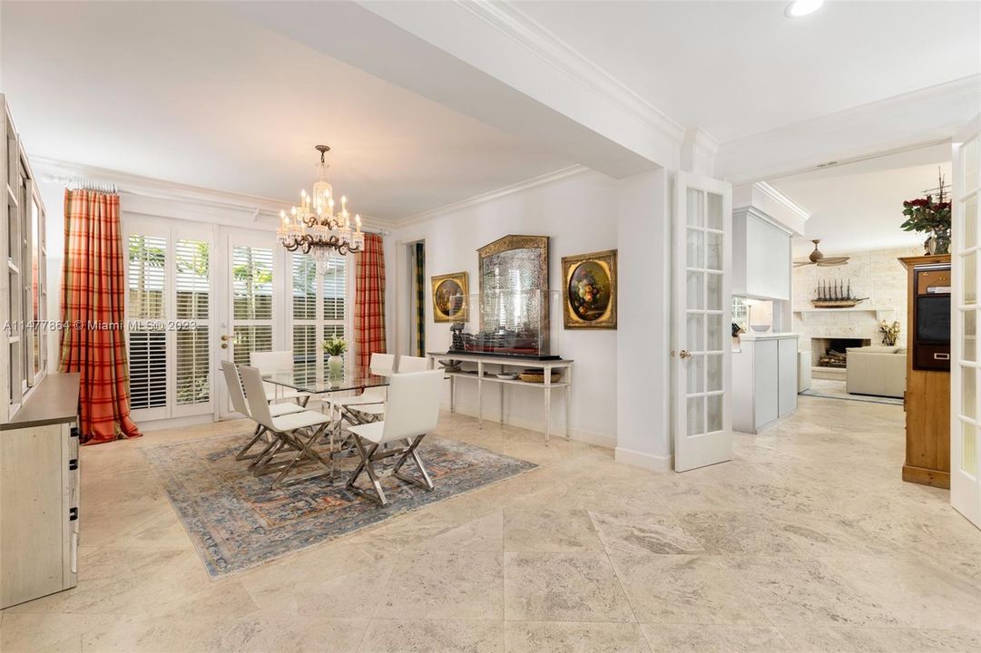 Recently Sold: $3,750,000 (5 beds, 4 baths, 4600 Square Feet)