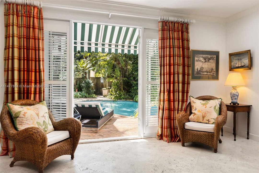 Recently Sold: $3,750,000 (5 beds, 4 baths, 4600 Square Feet)