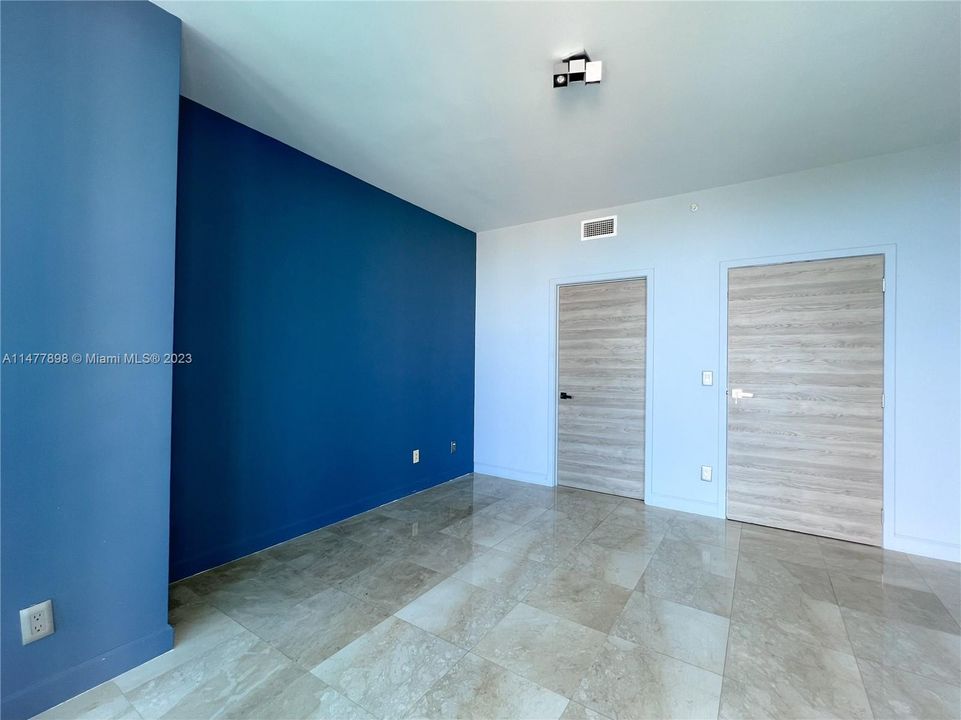 Recently Rented: $3,800 (1 beds, 1 baths, 845 Square Feet)