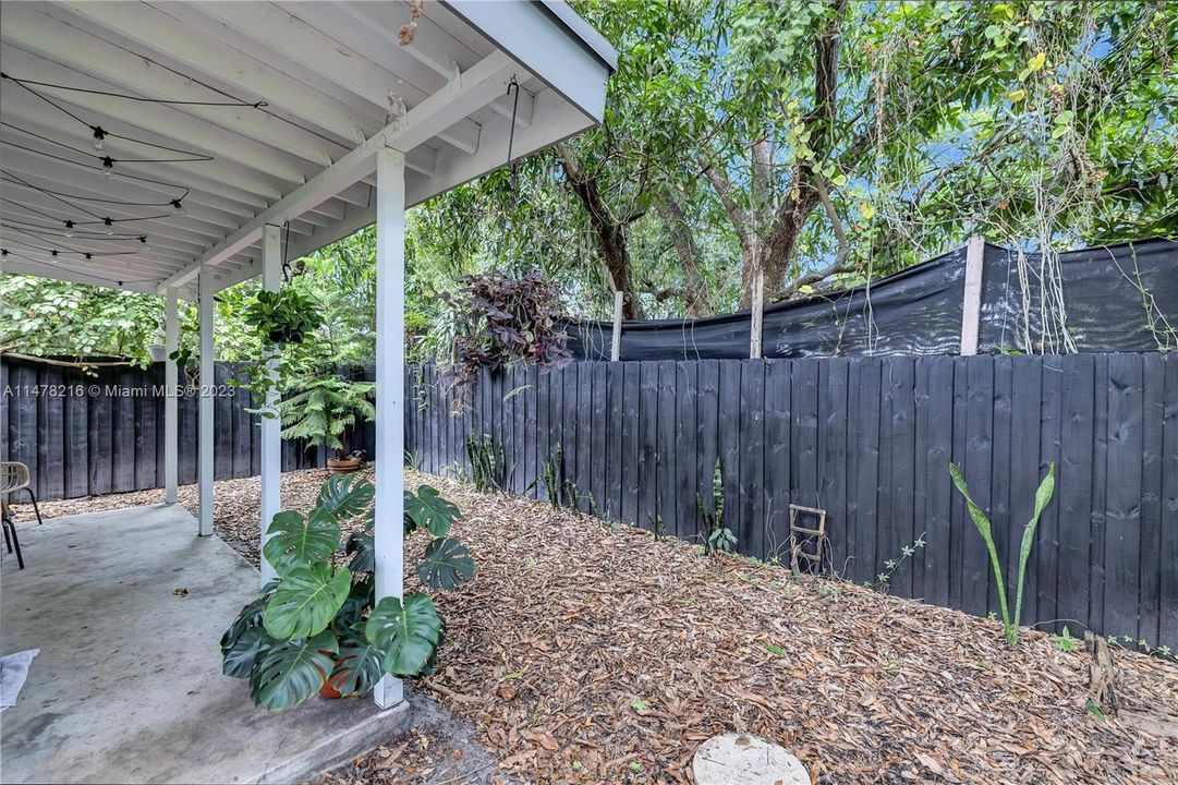 Recently Sold: $799,000 (0 beds, 0 baths, 1445 Square Feet)