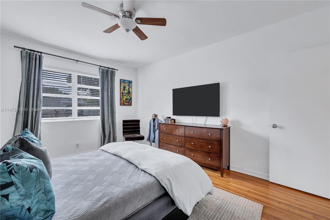 Recently Sold: $799,000 (0 beds, 0 baths, 1445 Square Feet)