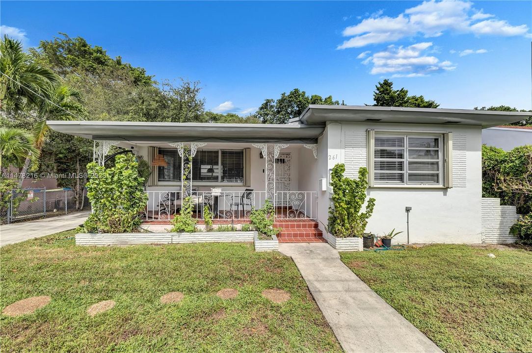 Recently Sold: $799,000 (0 beds, 0 baths, 1445 Square Feet)