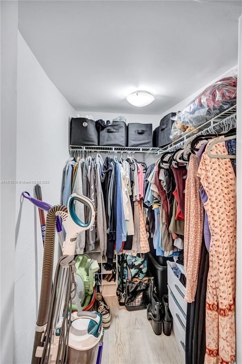 Recently Sold: $799,000 (0 beds, 0 baths, 1445 Square Feet)