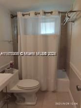 For Sale: $270,000 (2 beds, 2 baths, 1110 Square Feet)