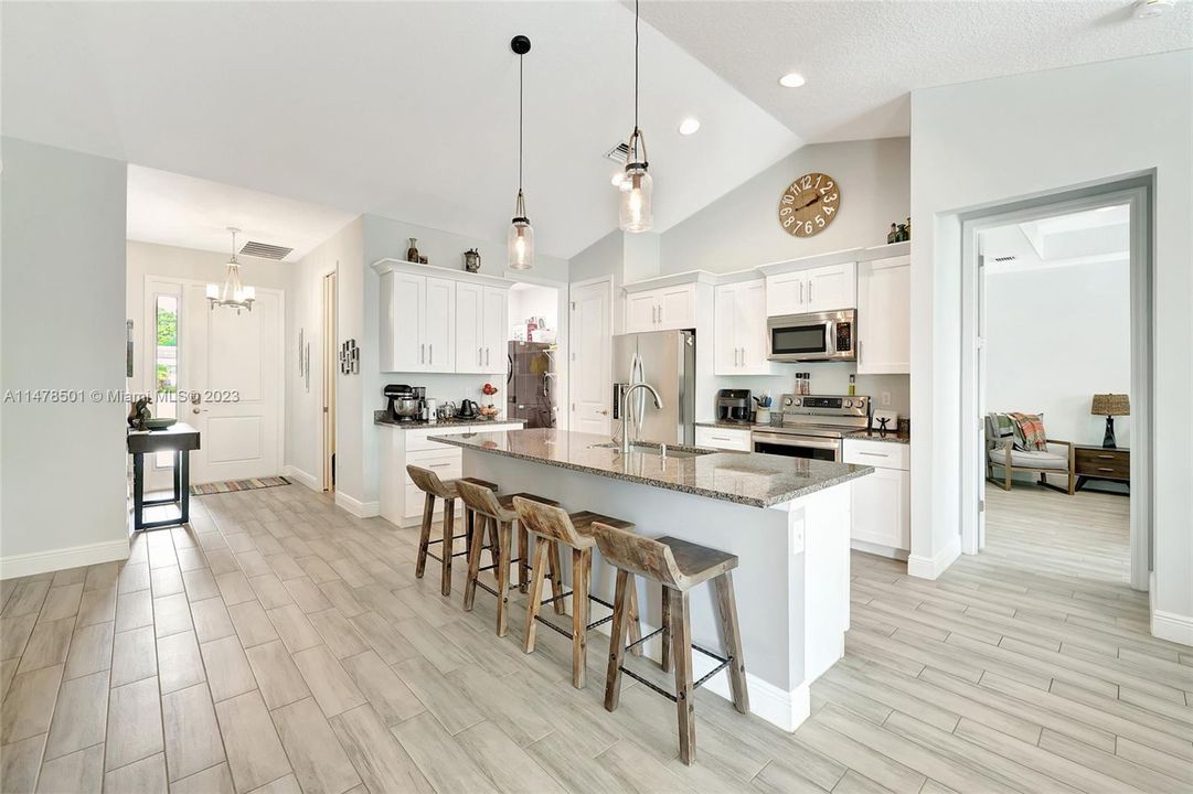 Recently Sold: $489,900 (4 beds, 2 baths, 2227 Square Feet)