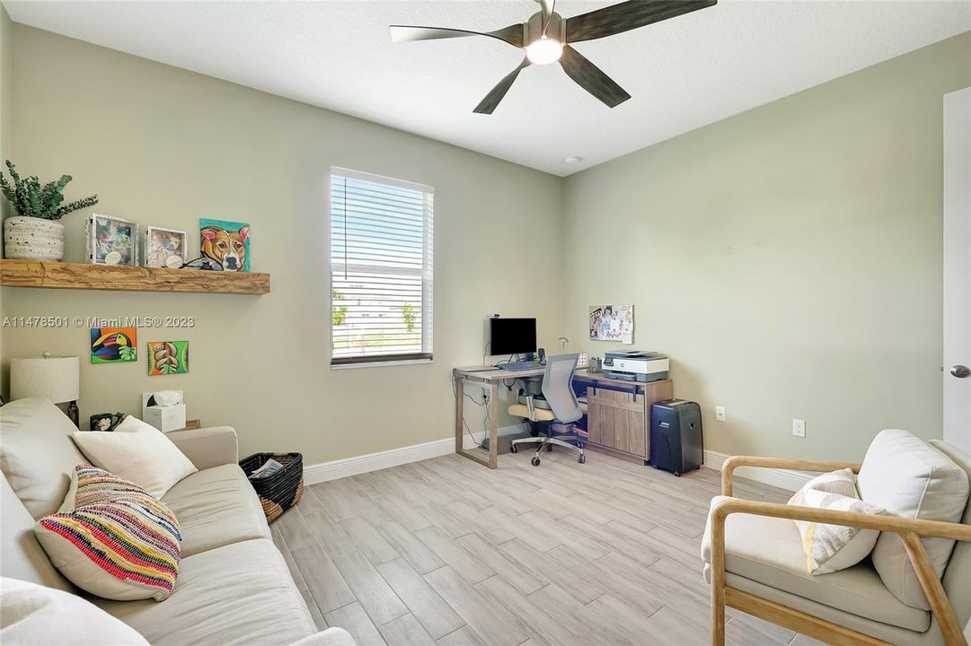 Recently Sold: $489,900 (4 beds, 2 baths, 2227 Square Feet)